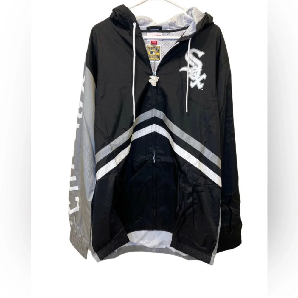 NWT MITCHELL AND NESS CHICAGO WHITE SOX MENS BLACK LIGHT WEIGHT JACKET XL - Picture 2 of 9